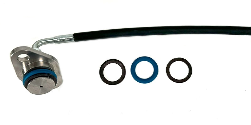 Replacement o-ring and back-up rings for the fuel line fitting at the end of your fuel rail. Replacement o-ring and back-up rings for the fuel line fitting at the end of your fuel rail.